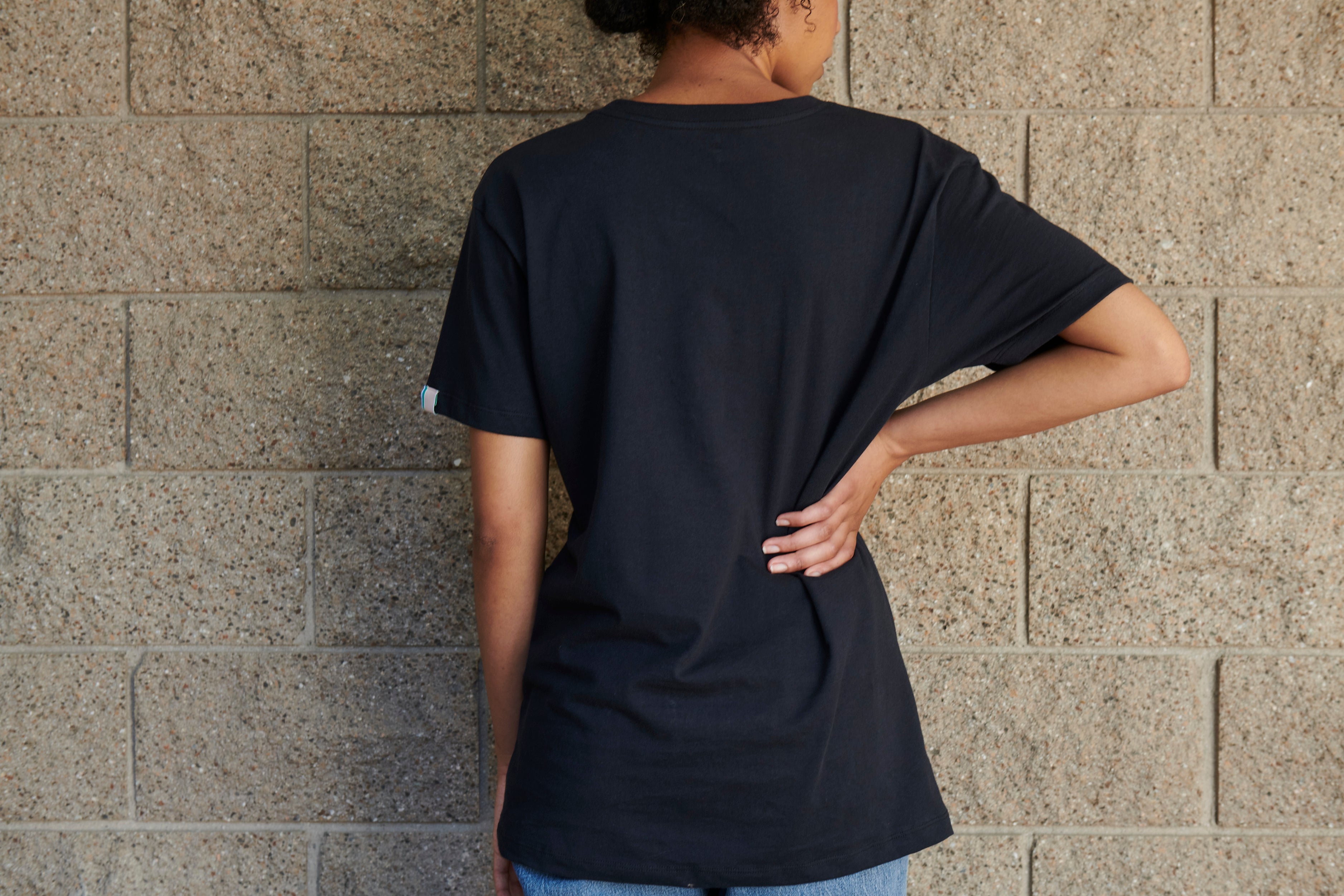 LOVB Max Vert Logo T-Shirt